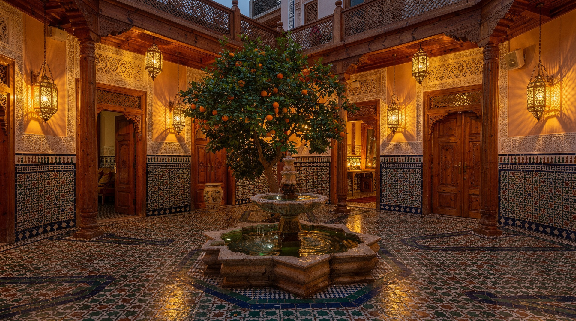 Riad oder Hotel in Marokko: Welche Unterkunft passt zu Ihnen?